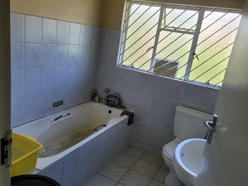 3 Bedroom Garden Flat