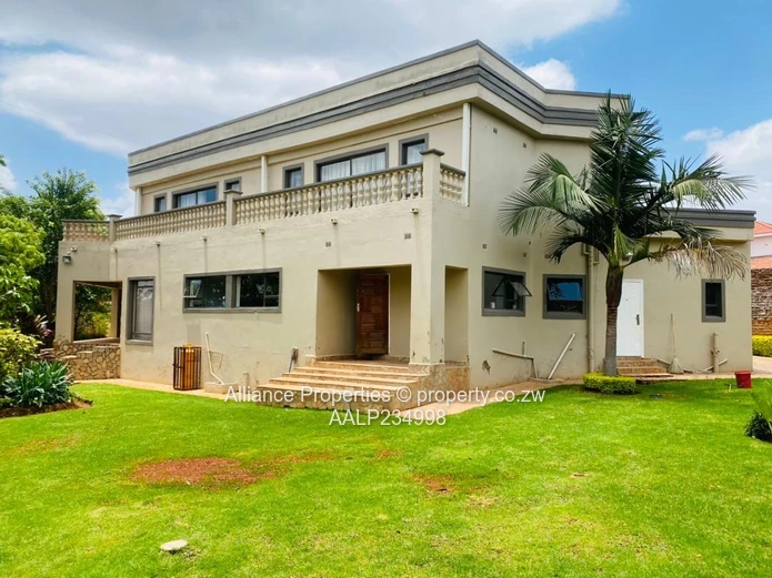 Executive Sanctuary in Elite Brookview 5-Bed En-Suite Masterpiece with Triple Borehole System (Sole Mandate)