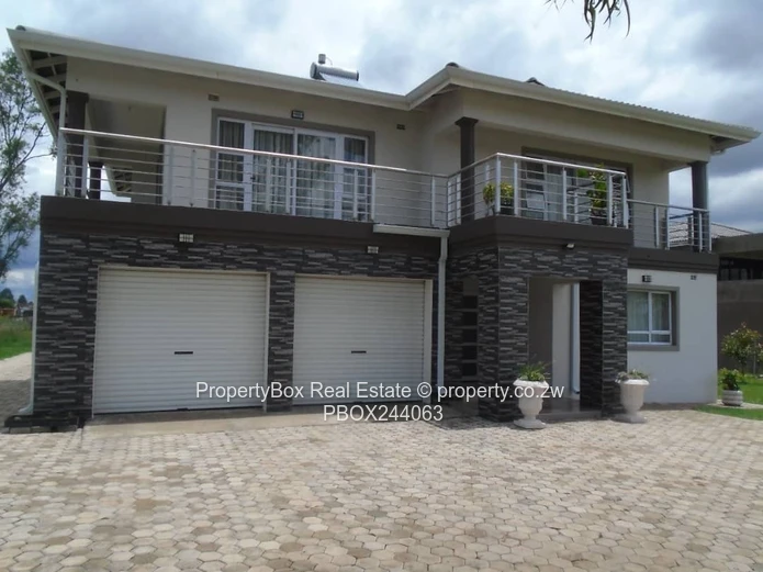 Arlington Estate to Rental for Immediate Occupation!