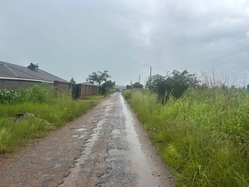 Stands & Residential Land