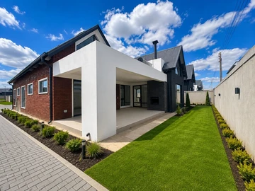4 Bedroom Townhouse Complex