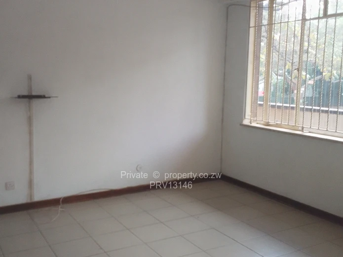 2 Bed Rosshire Heights Flat for Rental