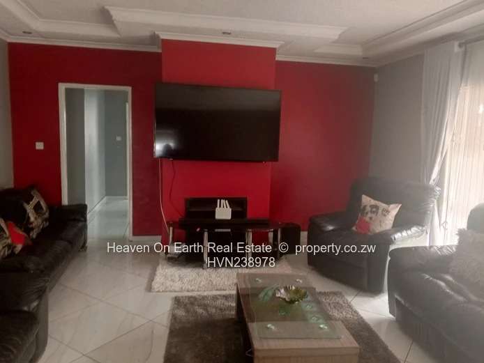 Neat stylish home  (Sole Mandate)