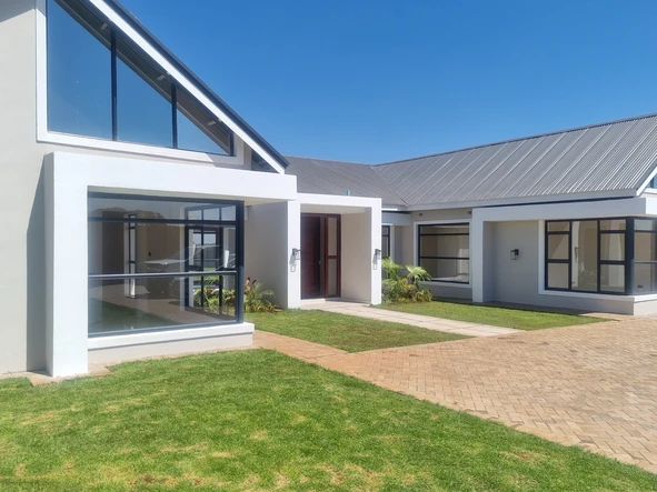5 Bedroom House