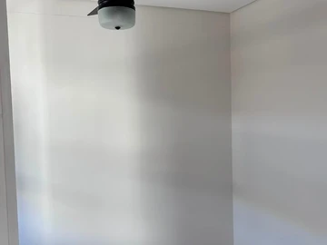 2 Bedroom Flat & Apartment