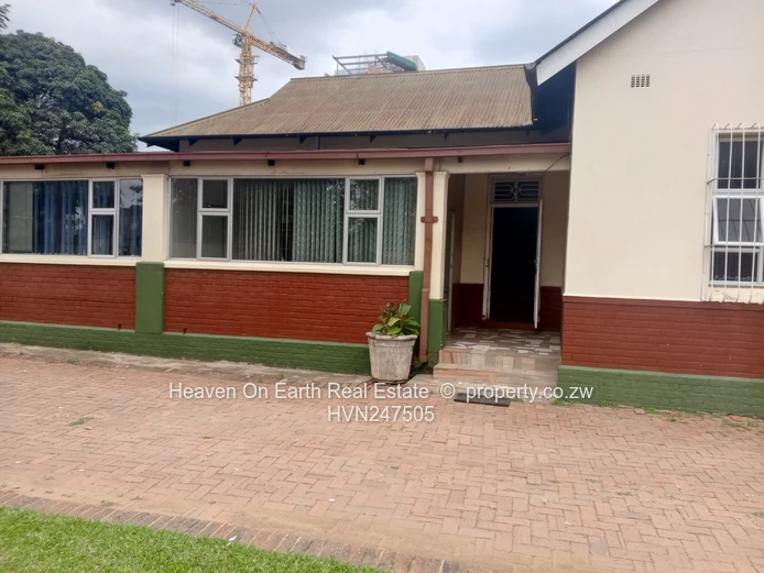 Offices to let !  (Sole Mandate)
