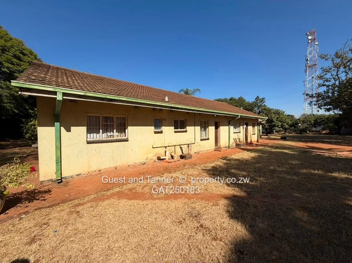 Prime Commercial Corner Stand - Lomagundi Road - Westgate Round About (Sole Mandate)