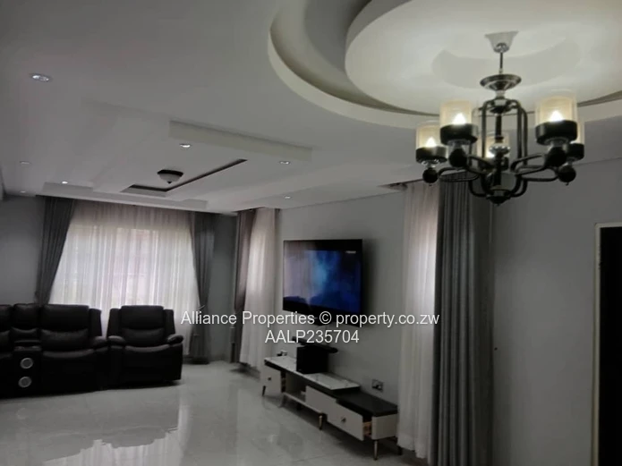 Development Potential: Executive 5-Bed Double Storey on 4200sqm in  Old Marlborough (Deed)