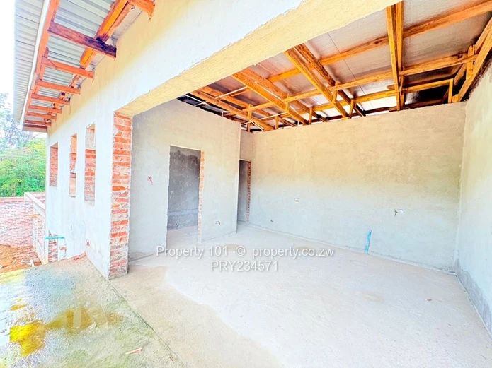 Forsale $220k Luxury Potential in Newlands – Finish & Move In