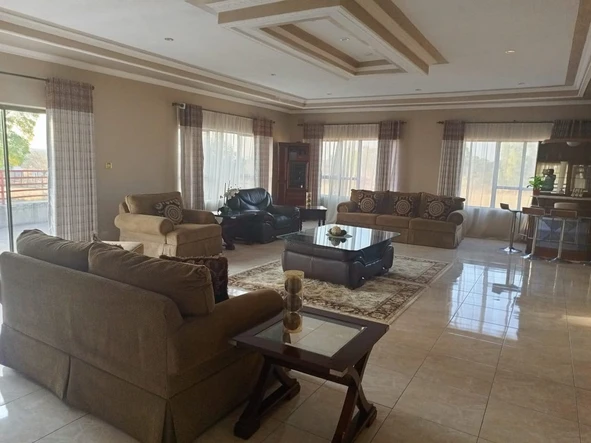 Farm & Agricultural Land