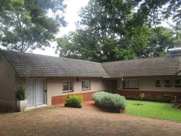 Neat family home to let!!!