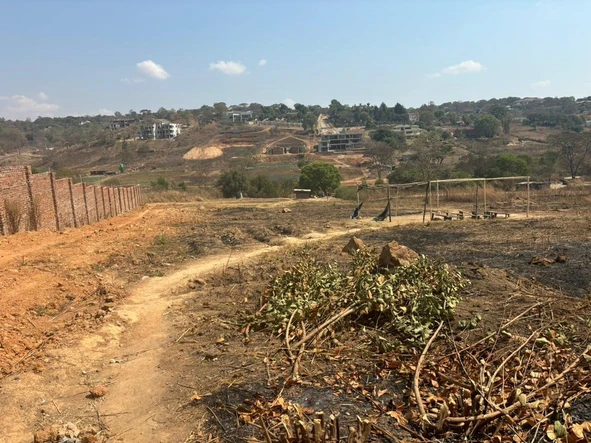 Stands & Residential Land