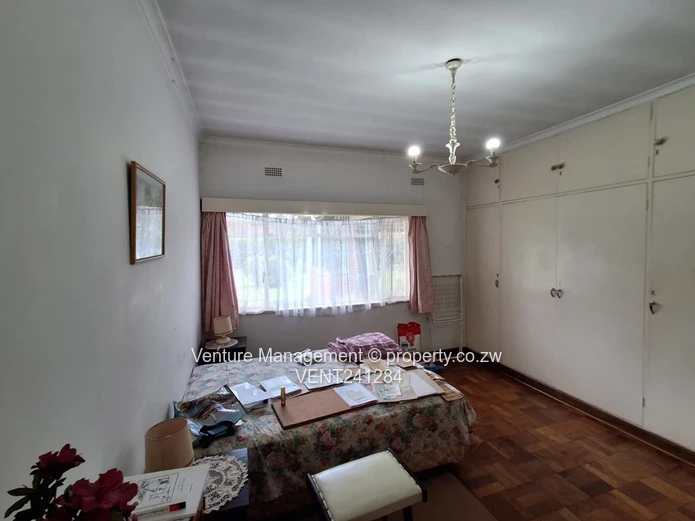 Milton Park Gem | 1,772sqm Stand with Borehole & Solar