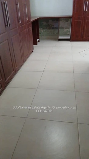 House To Let!!!