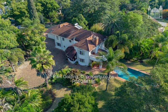 Elegant Family Residence on Orange Grove Drive, Highlands