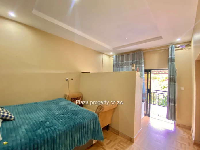 4 Bed Luxury Home in Crowhill Views!