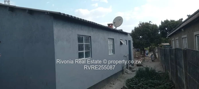 3-Bed Home in Mufakose | Municipal Water & Good ZESA