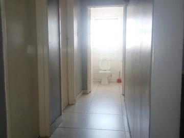 2 Bedroom Flat & Apartment