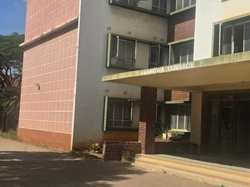 2 Bedroom Flat & Apartment