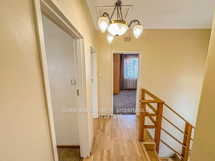 3-Bedroom flat For Sale in Upper Avenues 