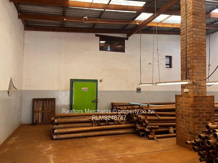 Glenforest Warehouse To Rent