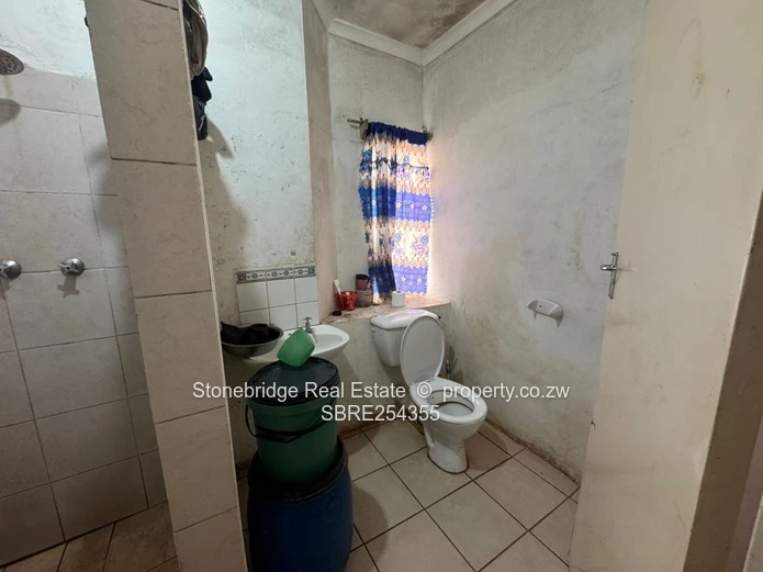 3 Bedroomed Townhouse in Westgate Harare For Sale