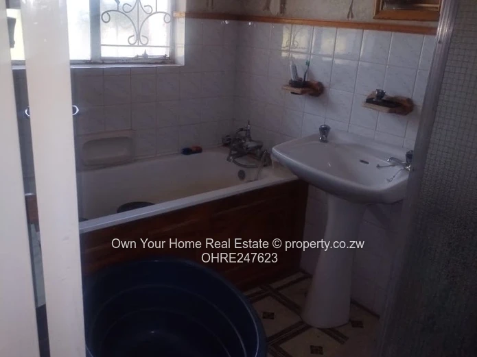 Hatfield HOUSE FOR SALE 150k.