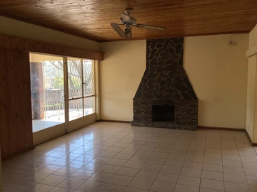 7 Bedroom House