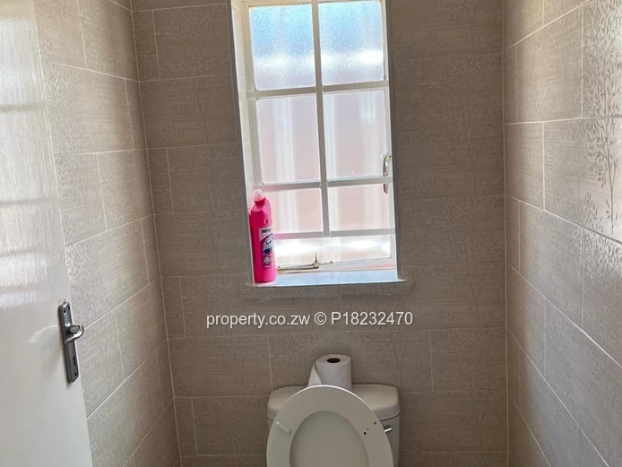 Highlands Fully Furnished 4 Bedroomed House To Rent. 