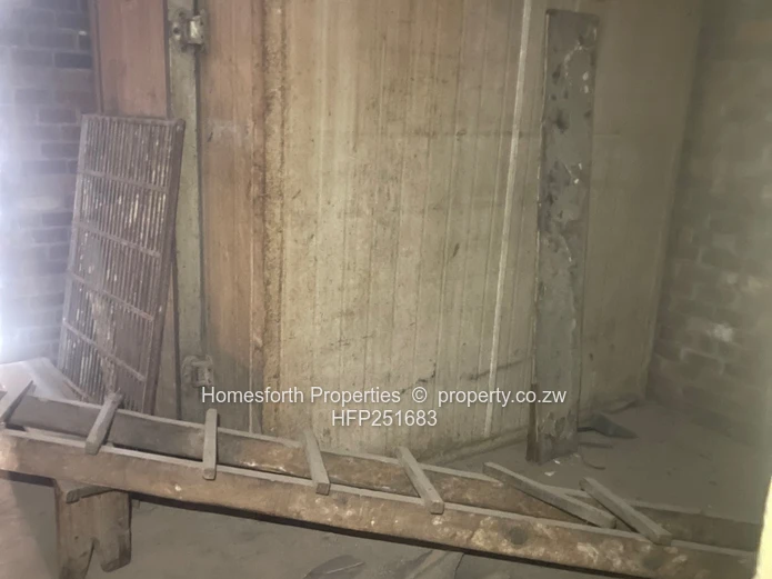 FOR SALE – PRIME COMMERCIAL PROPERTY | Unit M Chitungwiza 