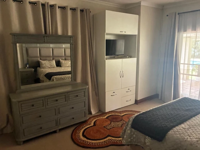Mount pleasant furnished 4bed  house to rent 
