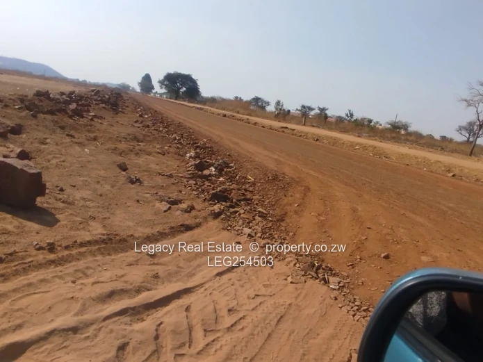 Prime 300 to 600m² Somerby Estate Stands For Sale — with Water & Sewer