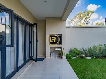 3 Bedroom Townhouse Complex