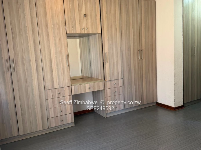 Spacious 4-Bedroom Cluster Unit in Marlborough Mews