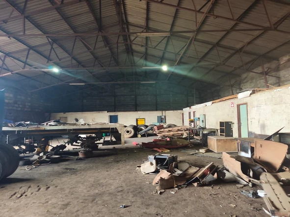 Warehouse & Factory