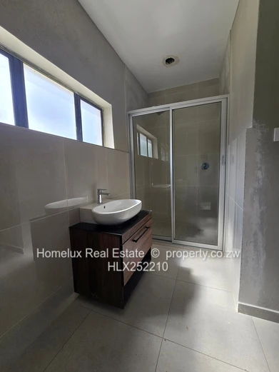 Beautiful Modern 2 Bedroom Garden Apartment  (Sole Mandate)