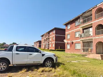 3 Bedroom Flat & Apartment