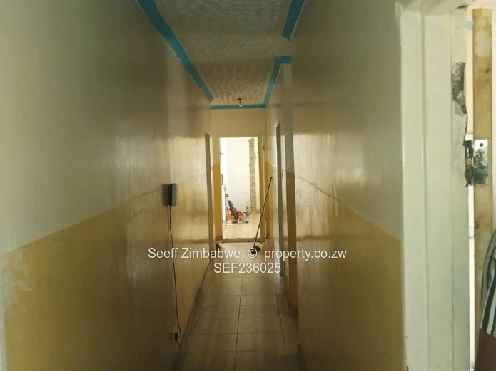 Spacious 5-Bed Family Home in Chitungwiza 