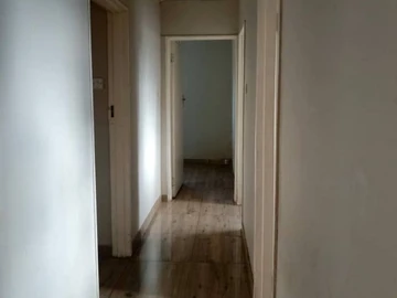 2 Bedroom Flat & Apartment