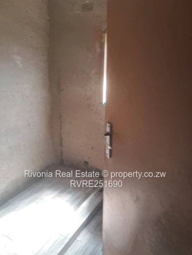 3-Bed Home in Graceland, Access-Controlled Plot (340m²)