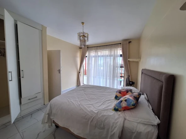 2 Bedroom Flat & Apartment