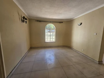 3 Bedroom Garden Flat