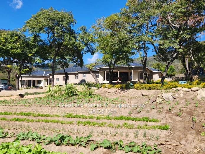 Luxury 6-Bedroom Mansion for Sale – Fern Valley, Mutare