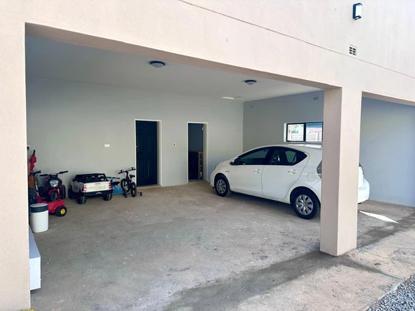 3 Unit Townhouse Complex