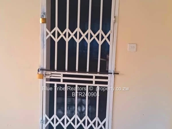 House for sale in Waterfalls 