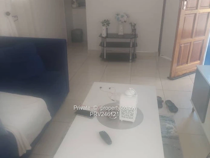 Neat detached 1bed wing to let in Avondale West - $550/month inclusive 
