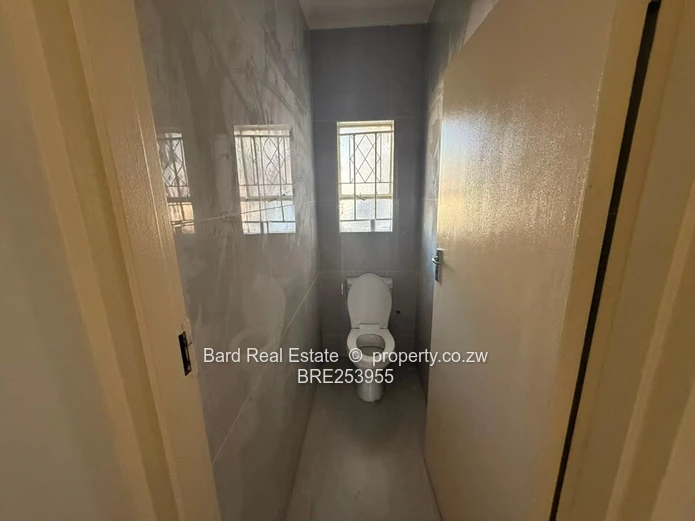 Spacious 3-Bedroom House for Rent in Prime Mabelreign Area.