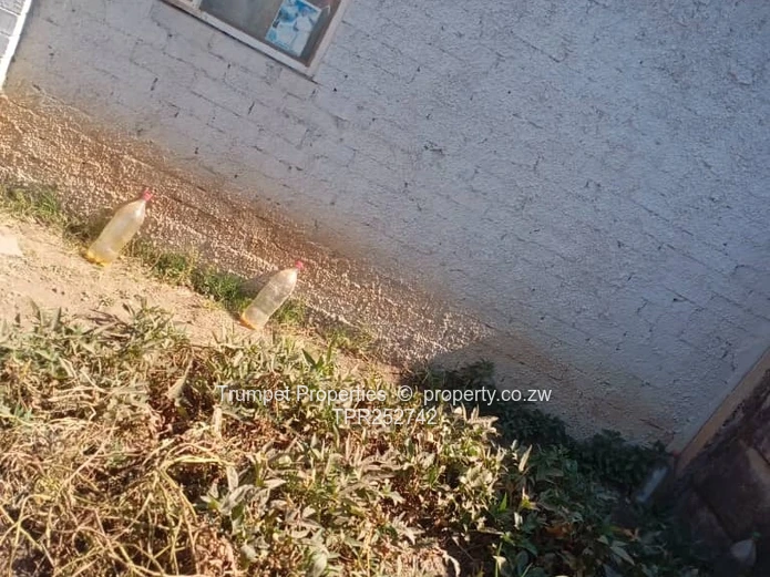 Corehouse for sale in Mufakose