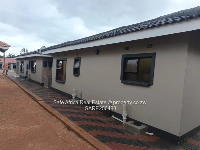 Borrowdale House for Sale – Deacon Drive, Borrowdale Villa Community