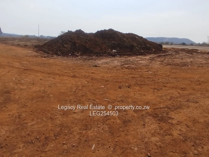 Prime 300 to 600m² Somerby Estate Stands For Sale — with Water & Sewer